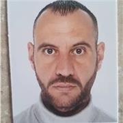 Bonjour,si vous avez besoin d'une remise en forme je suis à votre disposition pour vous aider à cela.
Je suis un homme de 37 ans passionné de sport en tout genre je pratique à l'heure actuelle de la boxe thai en compétition.
Les séances faite dans la bo